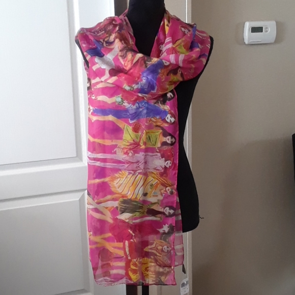 henri bendel Accessories - Henri Bendel 100% Silk Scarf/Wrap  New